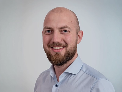 Dominion Peak Trading Expert